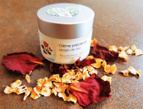 Crème précieuse pour la peau